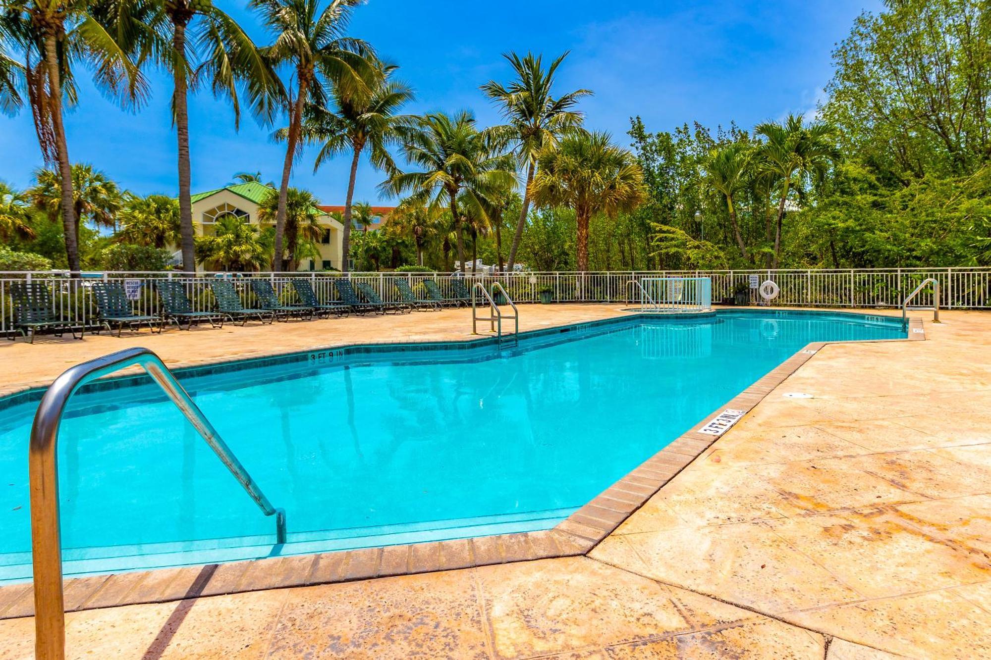 Sunrise Suites Big Kahuna Suite #202 كي وست الغرفة الصورة